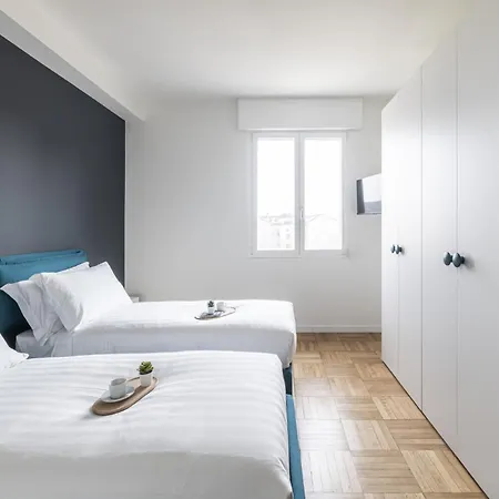 Apartment Easylife - Splendido Con Balcone Milan