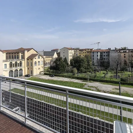 Easylife - Splendido Con Balcone